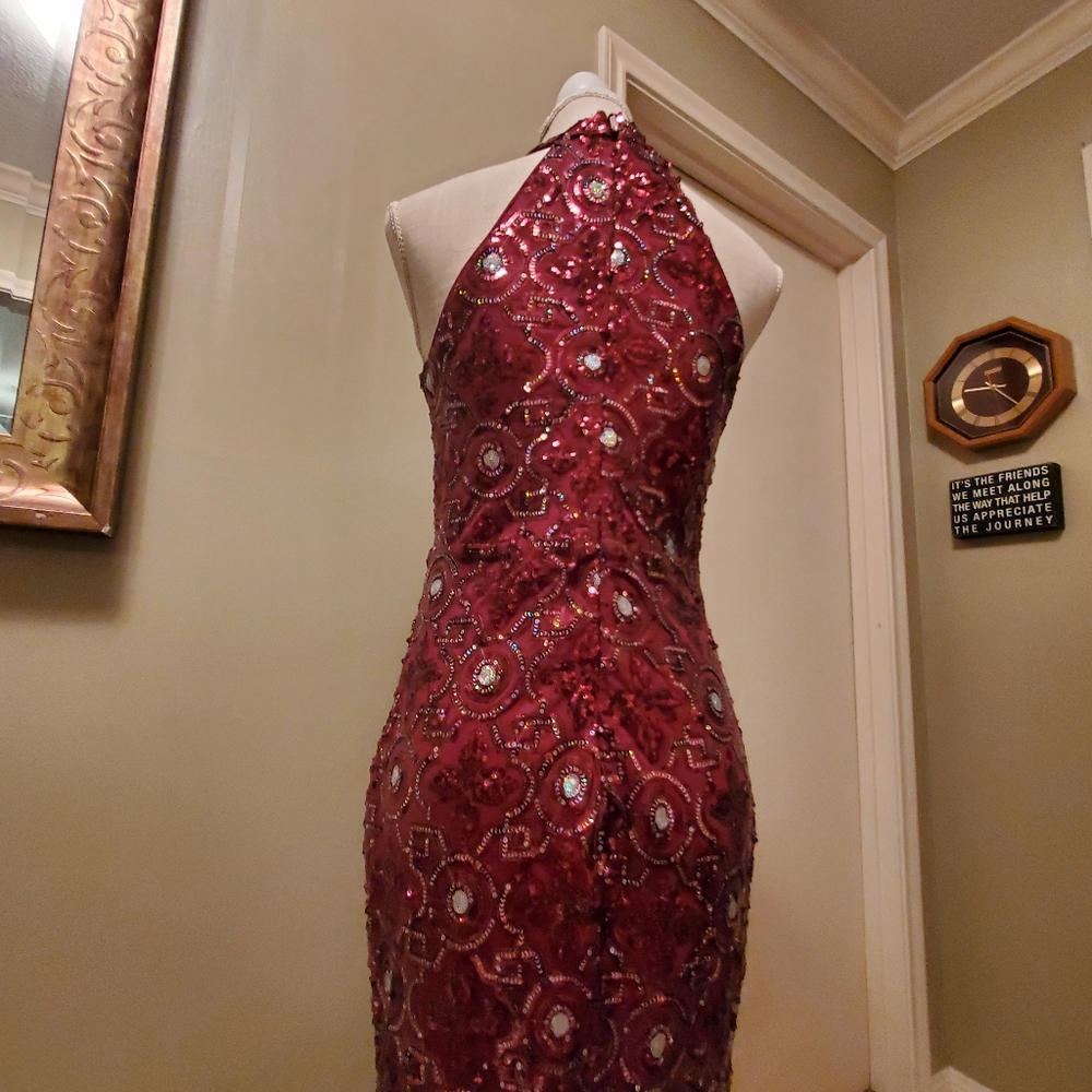 Dress - Picture 9 of 11